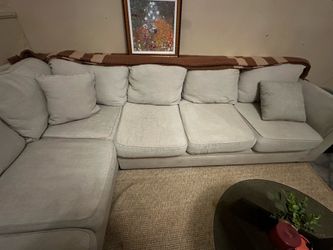 Couch (serious inquiries only)￼
