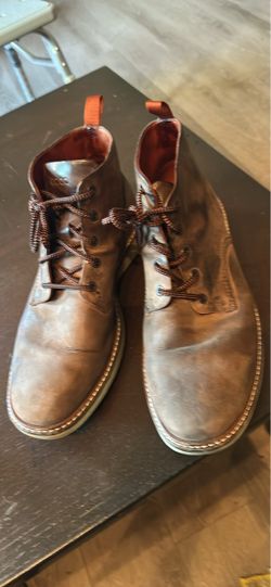 ECCO Brown Leather Chukka Boots