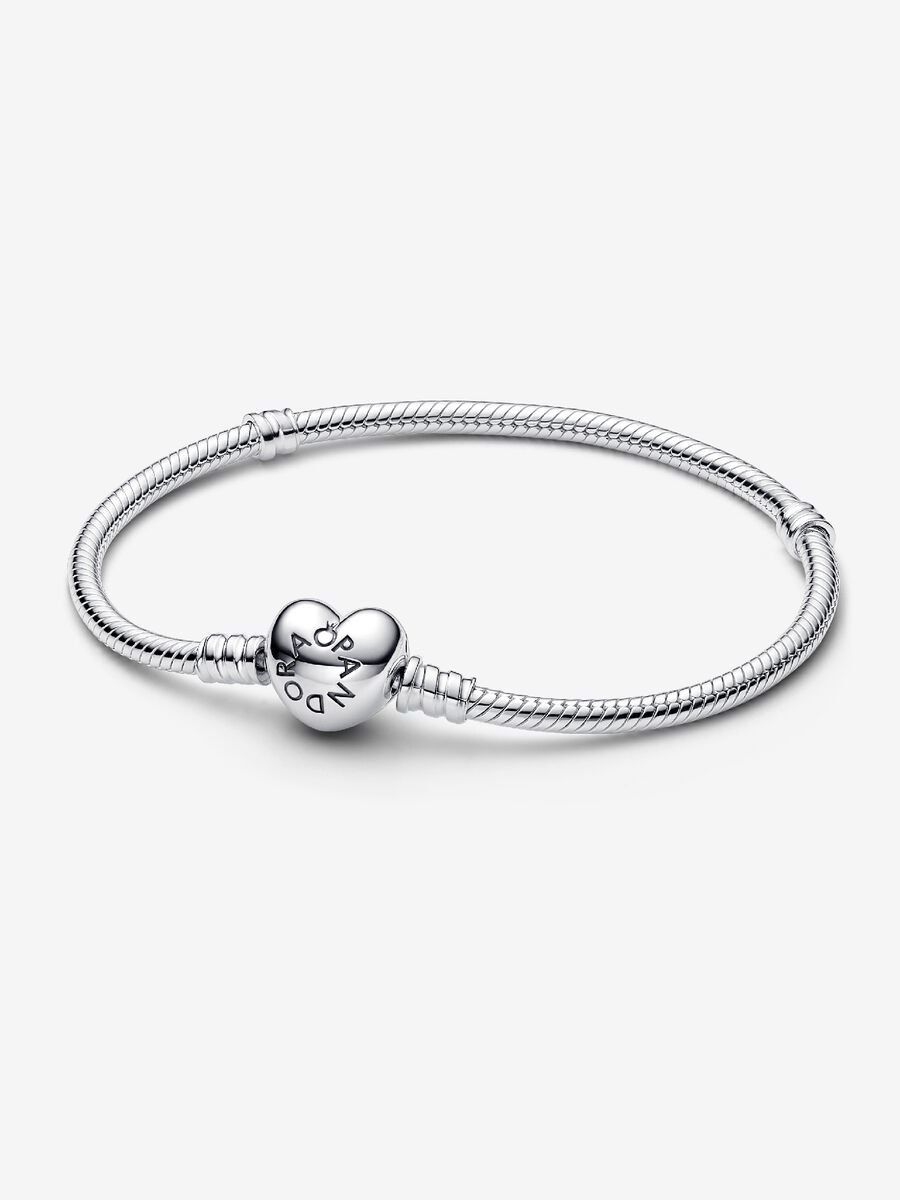 Pandora Moments Heart & Snake Chain Bracelet in Sterling Silver (7.1")