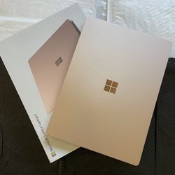 Microsoft surface Laptop 5 (2022) 13.5” Touch screen Intel i5 12th Gen 8GB  512GB powerful laptop