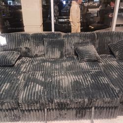 ***New Sectional Sofa***