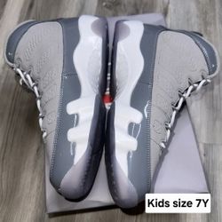 Jordan RETRO 9 COOL GREY SIZE 7Y