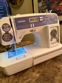 Brother XR7700 Computerized Sewing Machine works perfectly