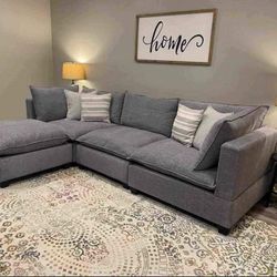 Grab It Now💥Brand New Dark Gray Sectional Couch