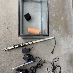 5 Gallon Fish Breeder Tank With Heater, Filter, Light