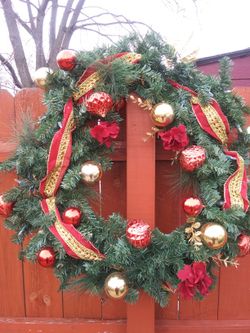 Christmas Wreath With Timer Lights
