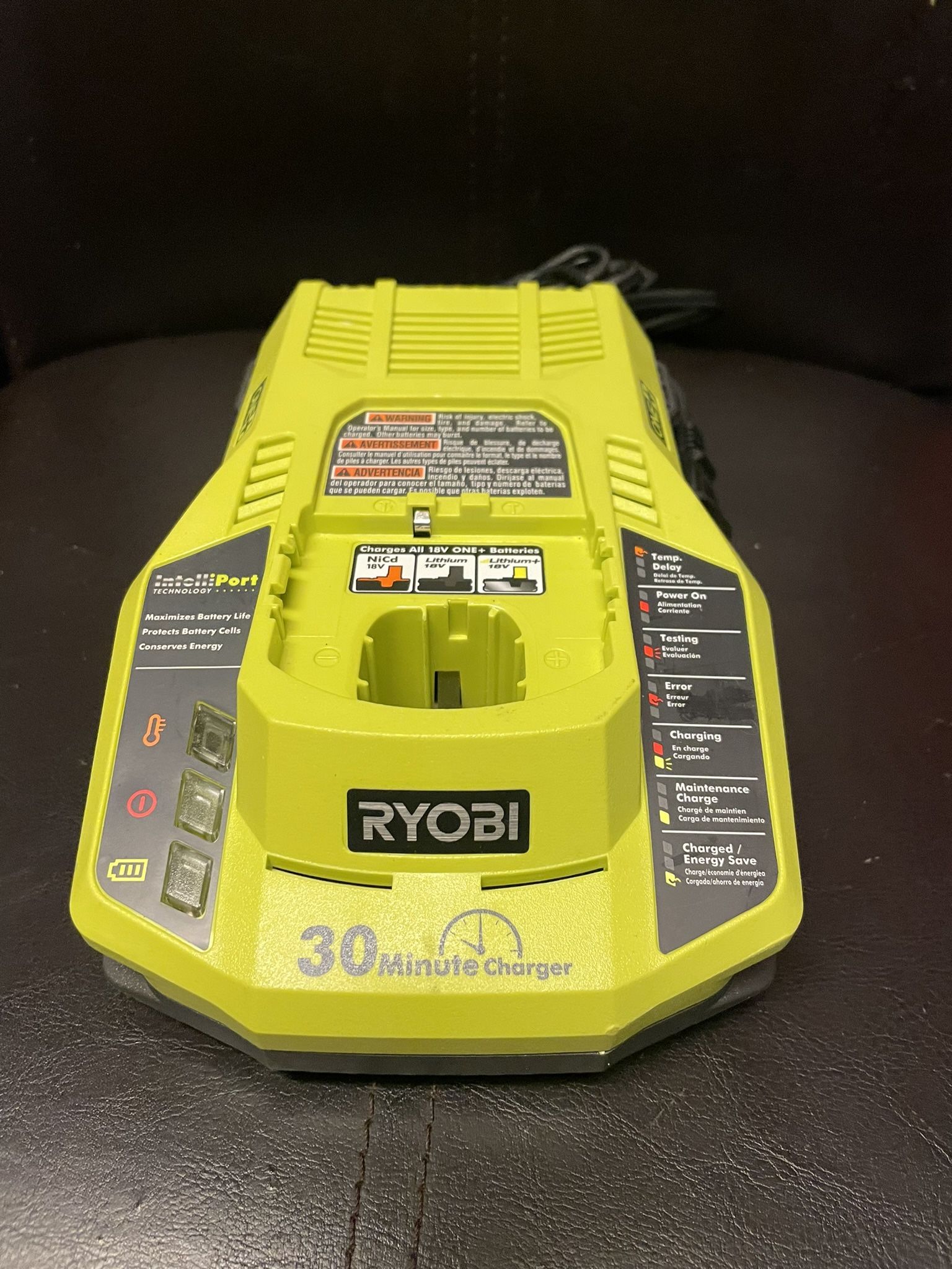 RYOBI ONE+ 18V Dual Chemistry IntelliPort Charger