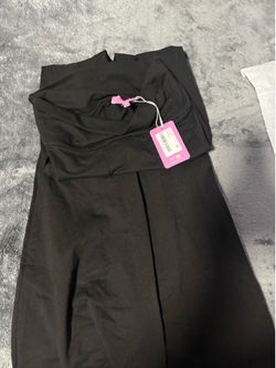 Editked black flare leggings $15 size xs only pick up in El Cajon