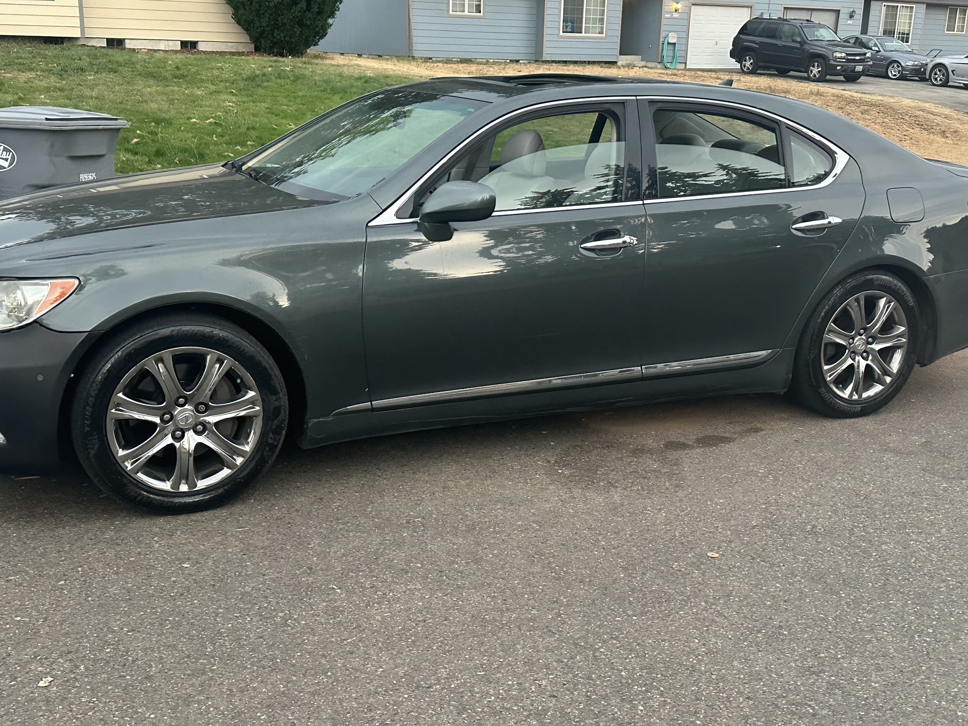 2007 Lexus LS 460
