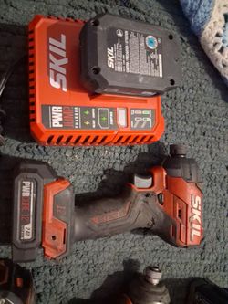 SKIL bramd impact driver12v