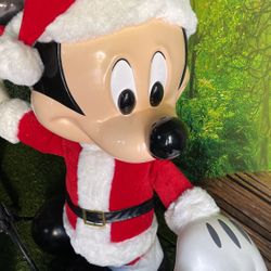 Large Disney Mickey Mouse Christmas Animatronic 