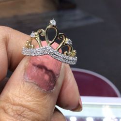 10k Gold  Diamond Ring Crown 👑👑👑 Available In Stock  Size 7 
