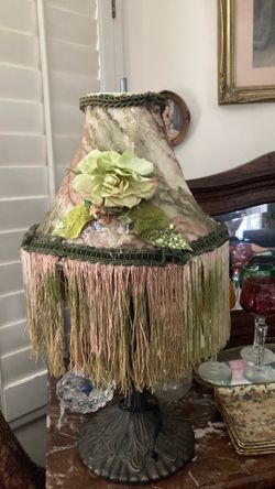 Victorian style lampshade