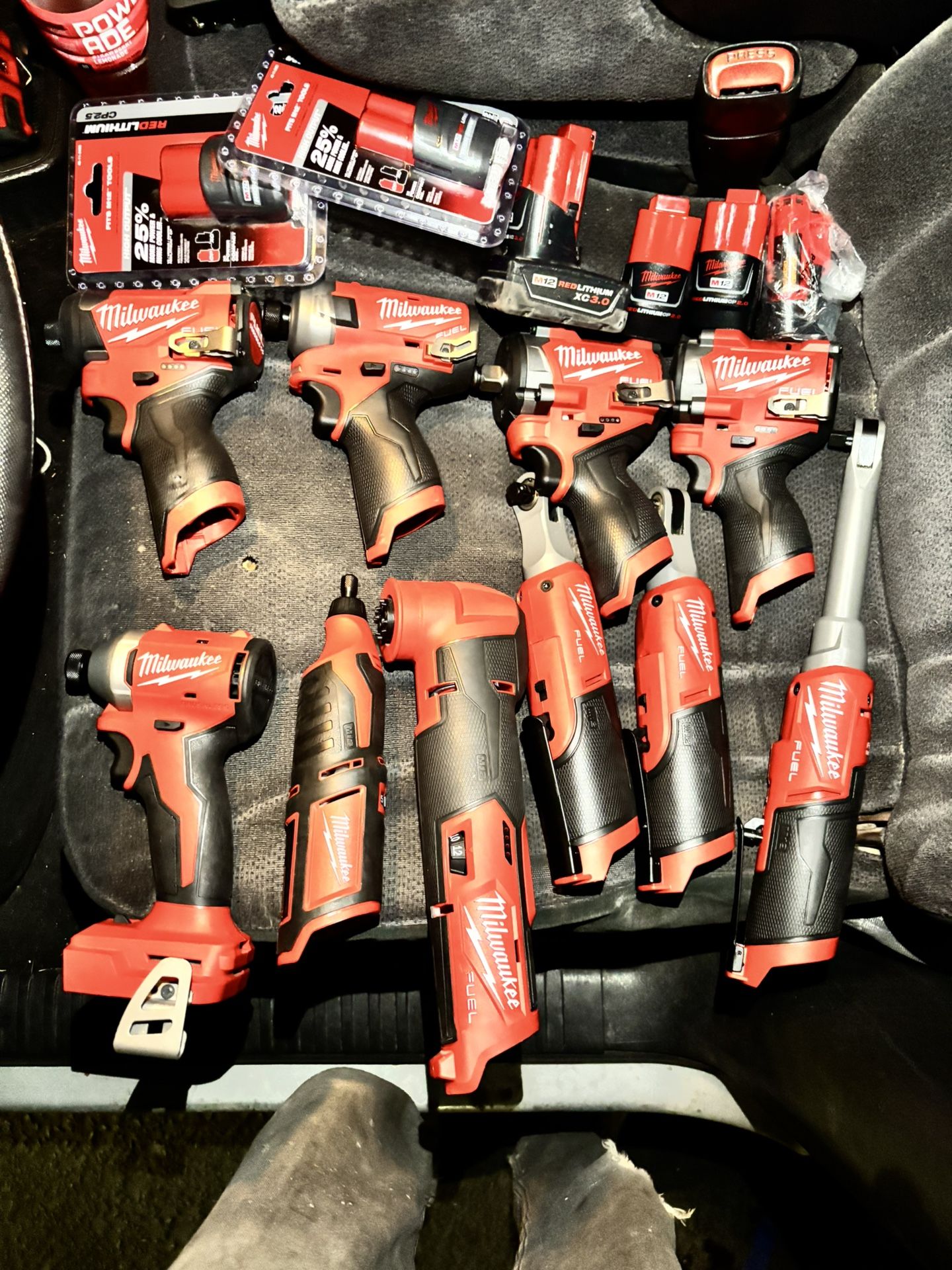 Milwaukee Everything For 1000