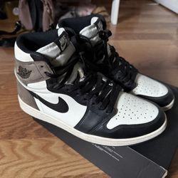 Jordan 1 Mocha