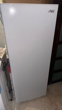 Freezer - MoVINg SALE