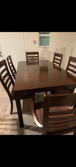 comedor de madera