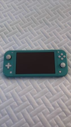 Turquoise Nintendo switch lite