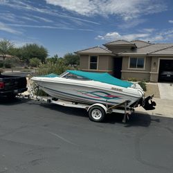 1993 Rinker Captiva 18.6