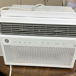 Window AC Air Conditioner GE 8000 Btu 350 Ft