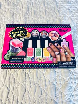 Nail Art Studio Kit