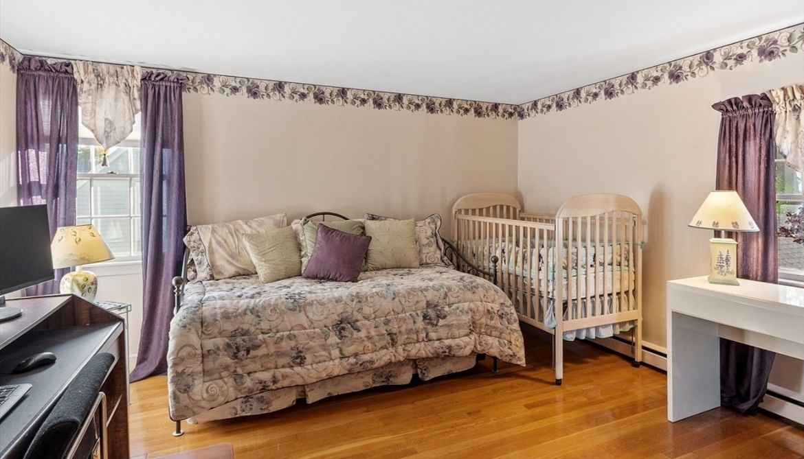 Guest Room Furniture