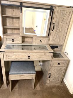 FARMHOUSE STYLE MAKEUP  VANITY AND JEWELRY ORGANIZER /BRAND NEW