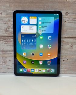 Blue Apple IPad 10th gen 64gb