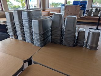🍽️ HUGE LOT OF COMMERCIAL FOOD STORAGE CONTAINERS & LIDS 🍽️