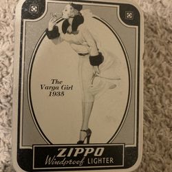 The Varga Girl 1935 Zippo Lighter and Tin Box 1993 Vintage Unused In Box