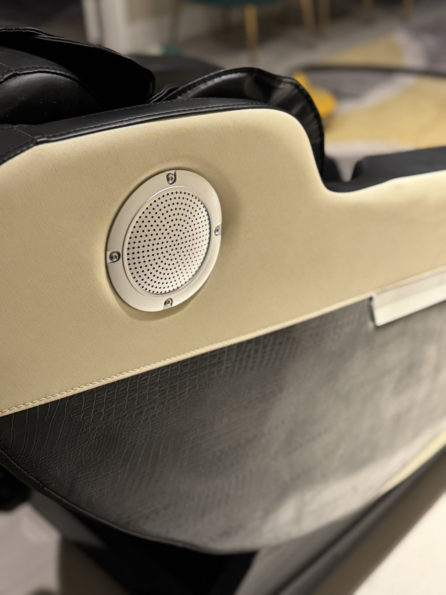 Full-body massage Chair