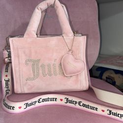 Juicy Couture Spender Purse 