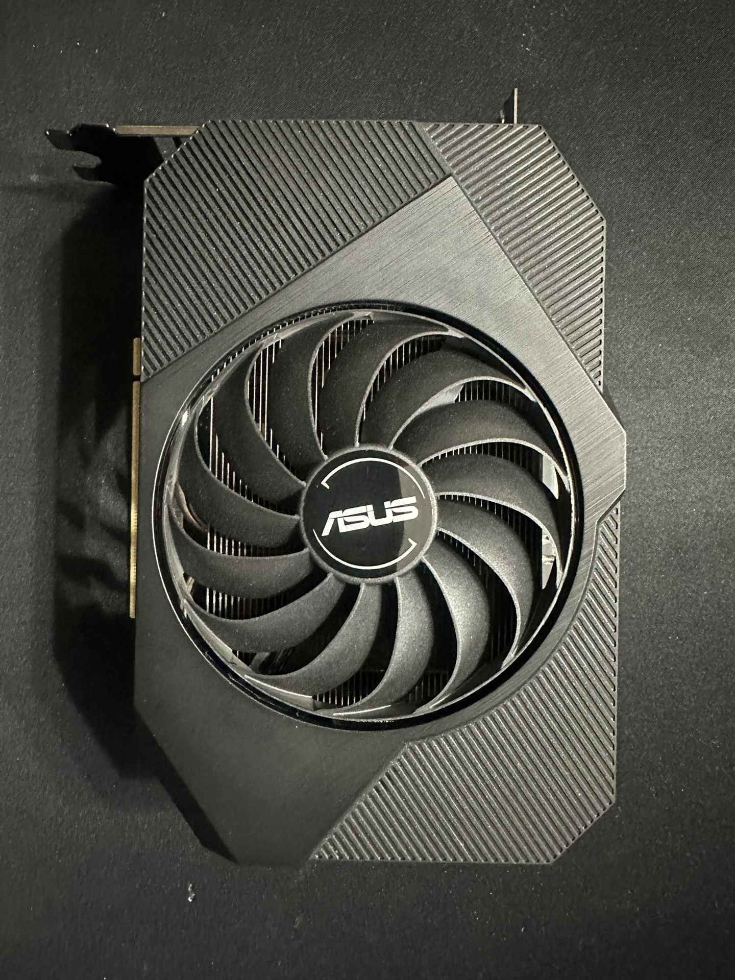 ASUS NIVIDIA 3060 12GB
