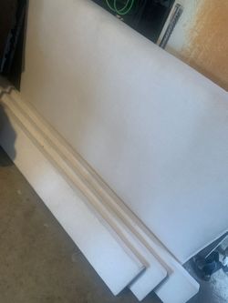 Full size bed.