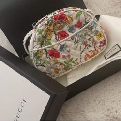 Trapuntata  Camera Gucci Quilted Crossbody