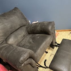 Leather Recliner 