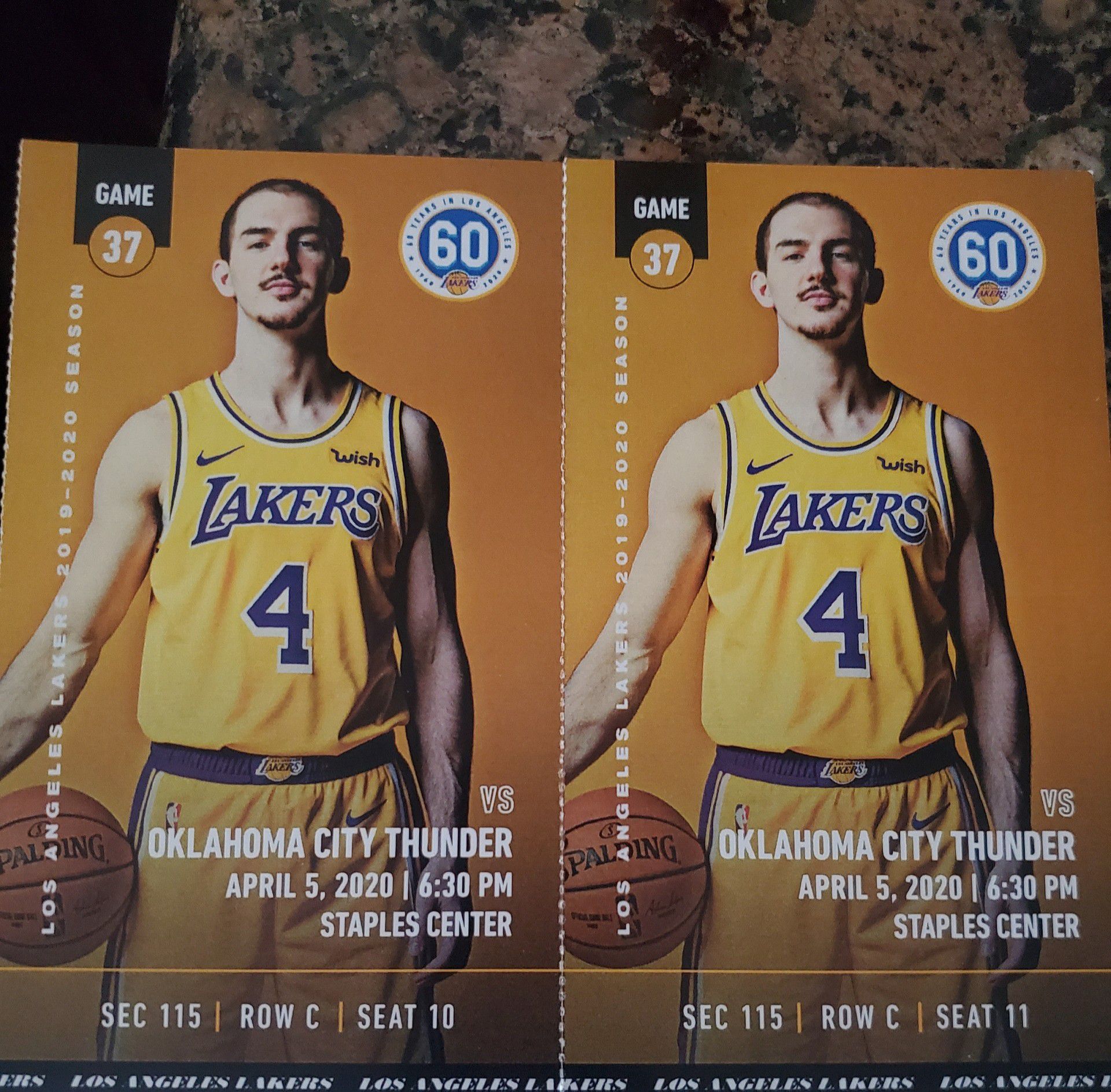 2 lakers tickets