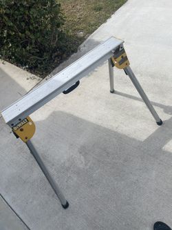 Dewalt Stand