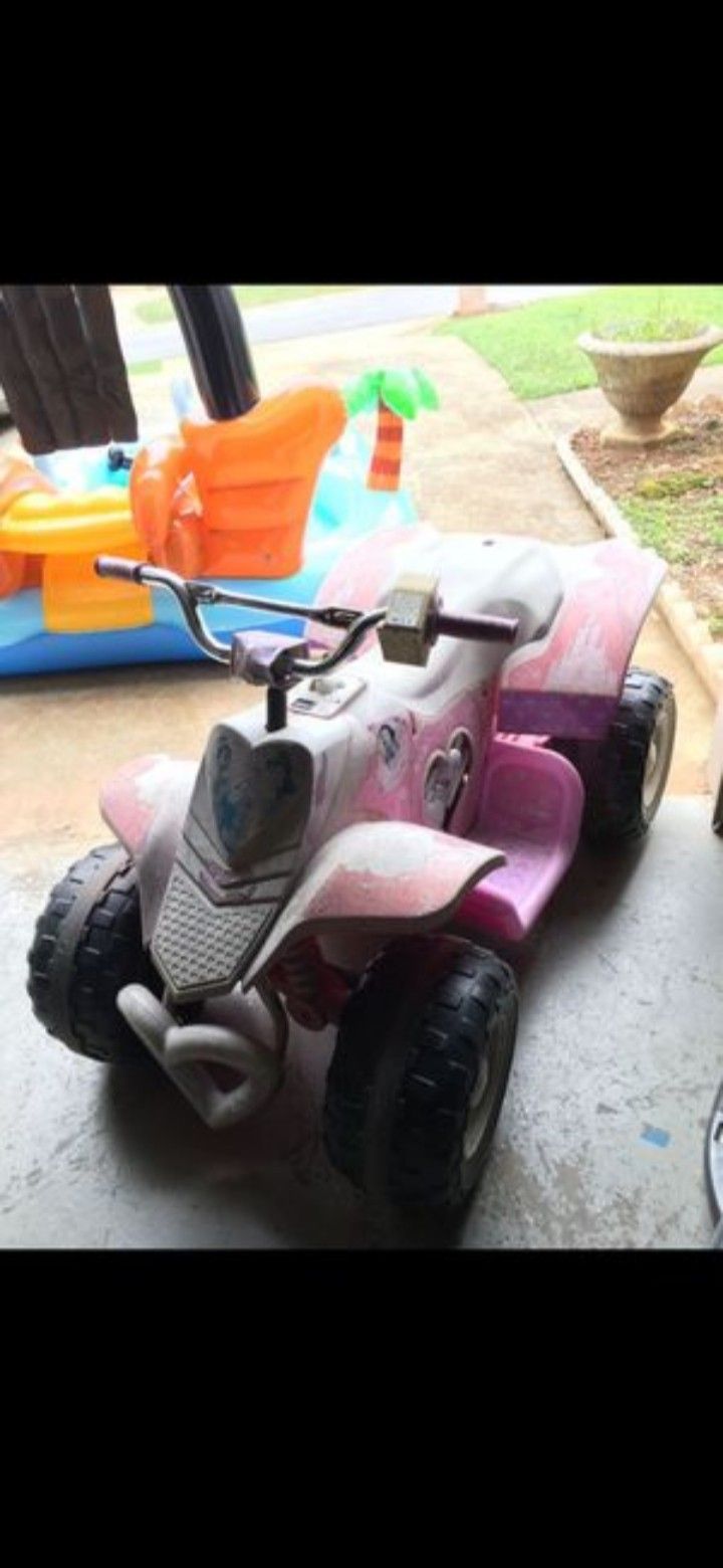 Power Wheels, Disney princess 4 wheeler