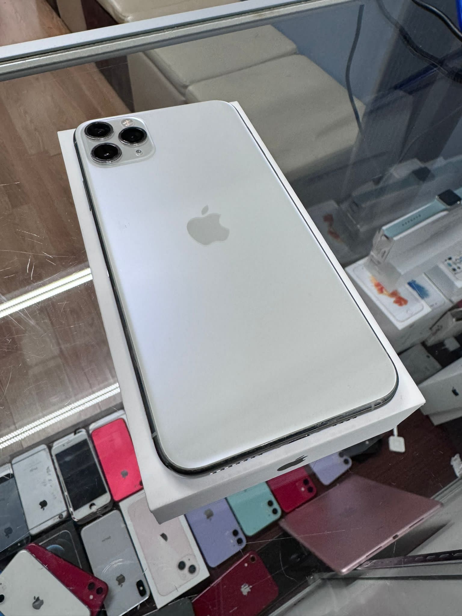 iPhone 11 Pro Max