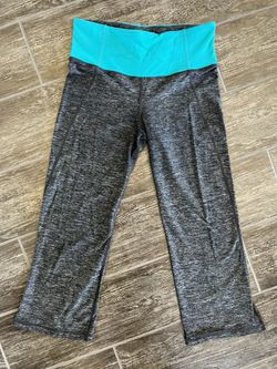 Lululemon Cropped Pants