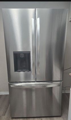 Beautiful stainless steel Fridge