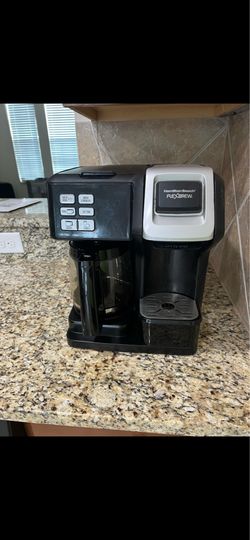 Hamilton Beach FlexBrew Trio 2-Way Coffee Maker, Compatible with K-Cup Pods or Grounds, Combo, Single Serve & Full 12c Pot, Black