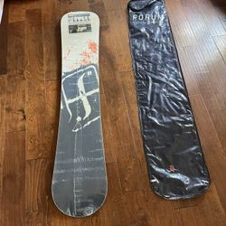 2001 Forum Destroyer 150cm Snowboard