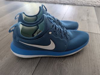 Nike Roshe // Size 10
