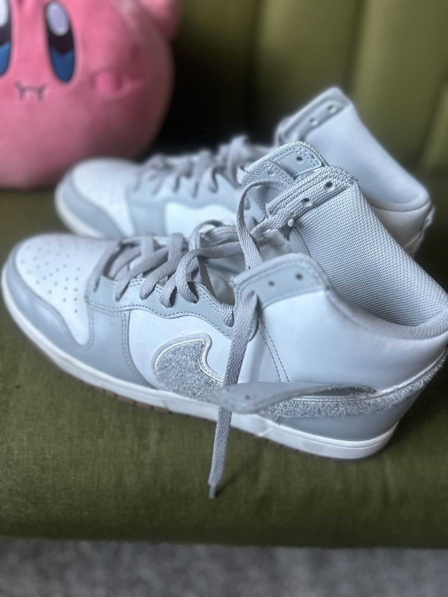 Nike Dunks W Carpet Swoosh Size 10.5