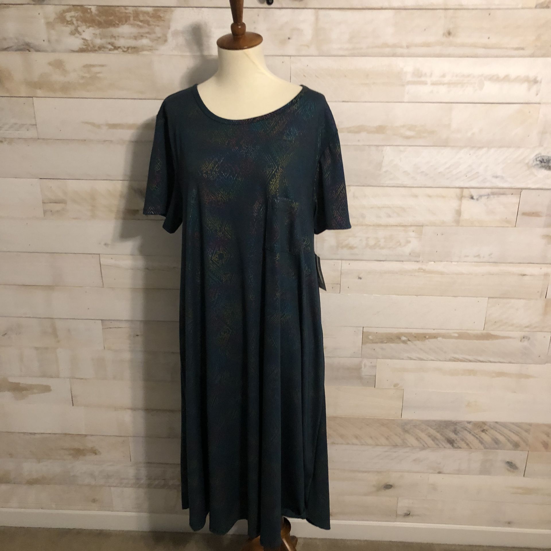 NWT Lularoe Carly dress size XL