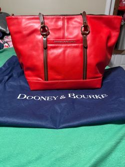 Dooney & Bourke Purse