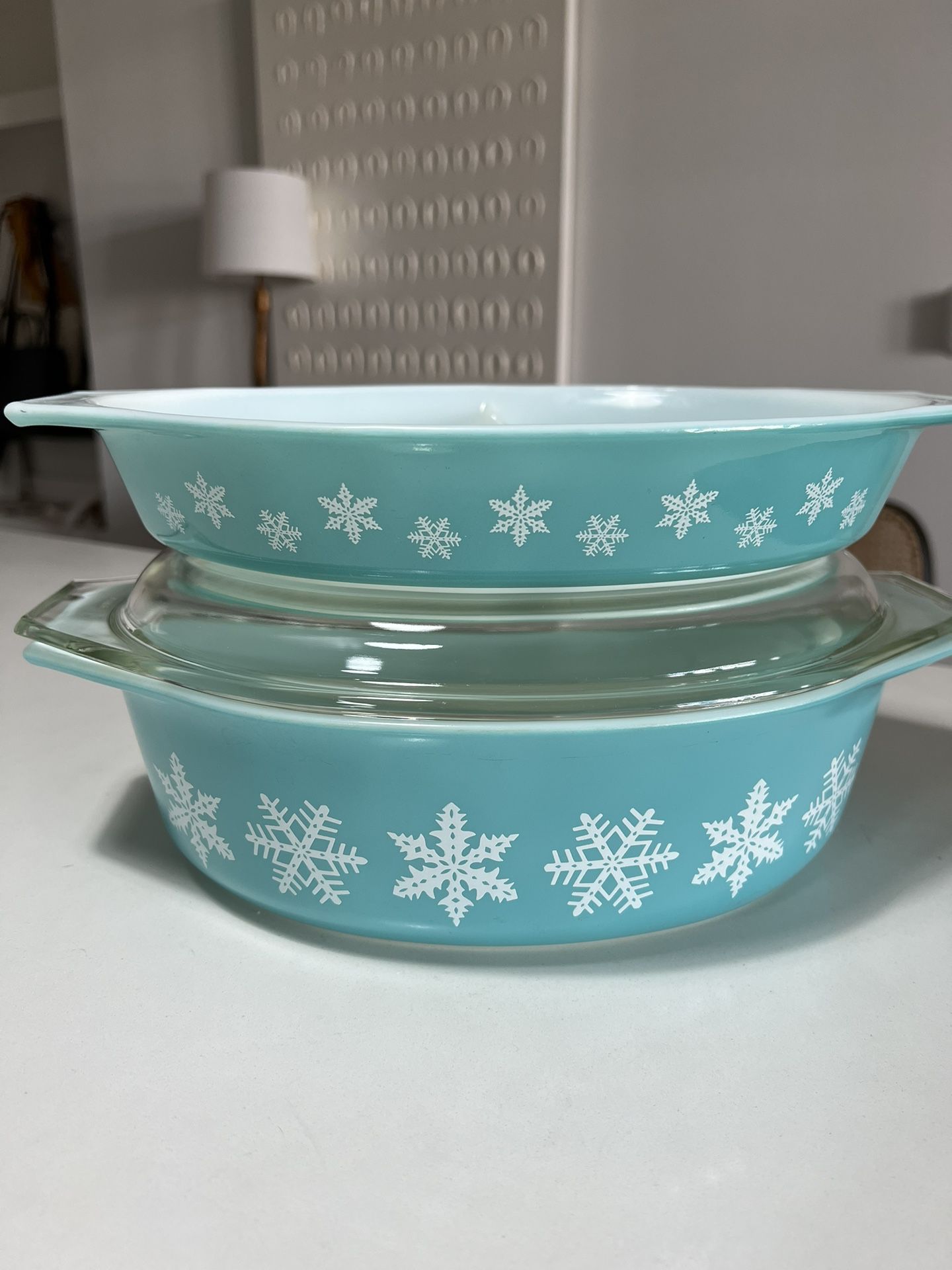 2 Vintage Pyrex Casserole Dishes - Blue Snowflake Collection 