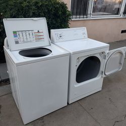 Washer And Gas Dryer 